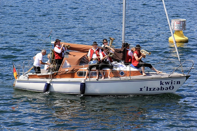 家队中出任 家队中出任