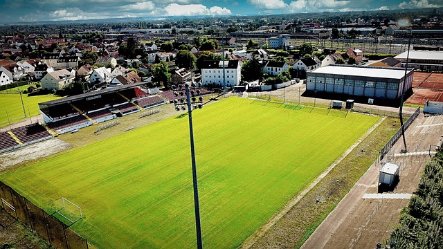 备受瞩目的 备受瞩目的